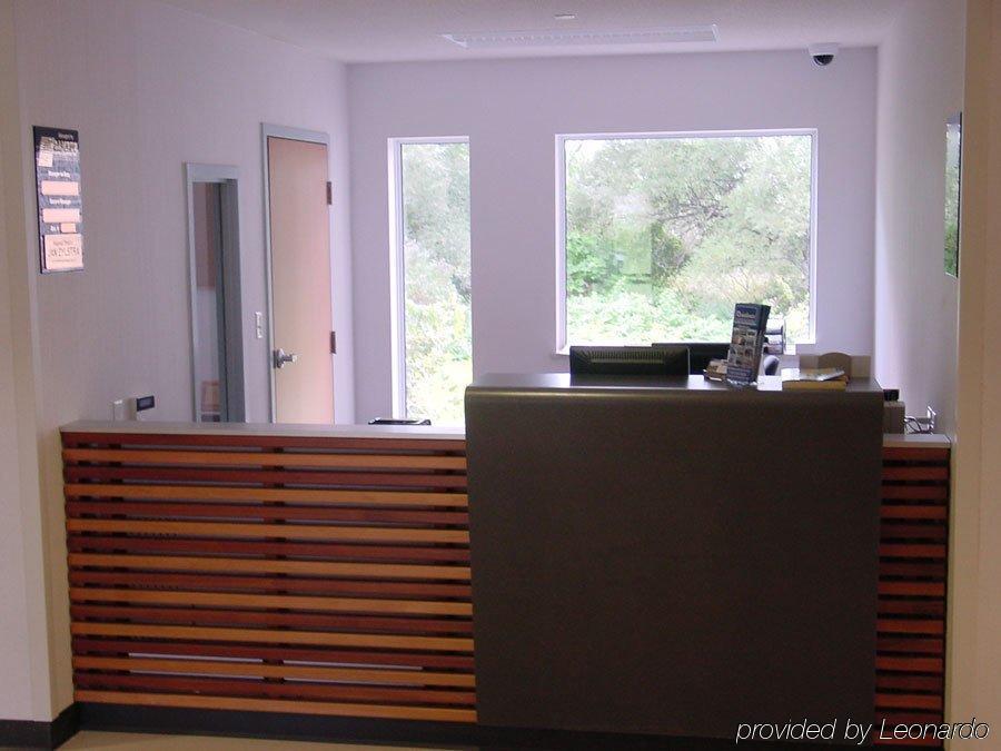 Residence & Conference Centre - 브로크빌 외부 사진